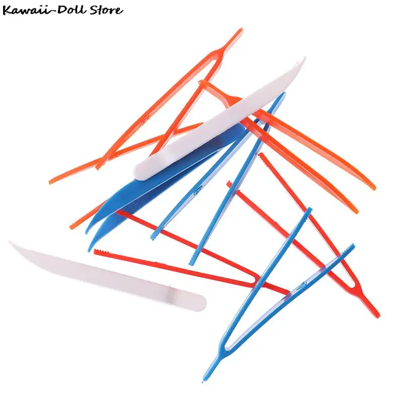 Plastic Tweezers 10Pcs Children Tweezers Games Teaching Learning Educational Toys Random Color plastic tweezers