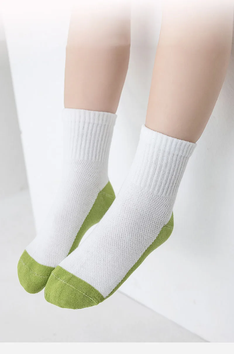 5 Paar Kindersommersocken 3-18 Jahre Farbblockierung Mesh-Sportsocken für Jungen Atmungsaktiv Schweißabsorbierend Kindersocken für Mädchen – Detail 9