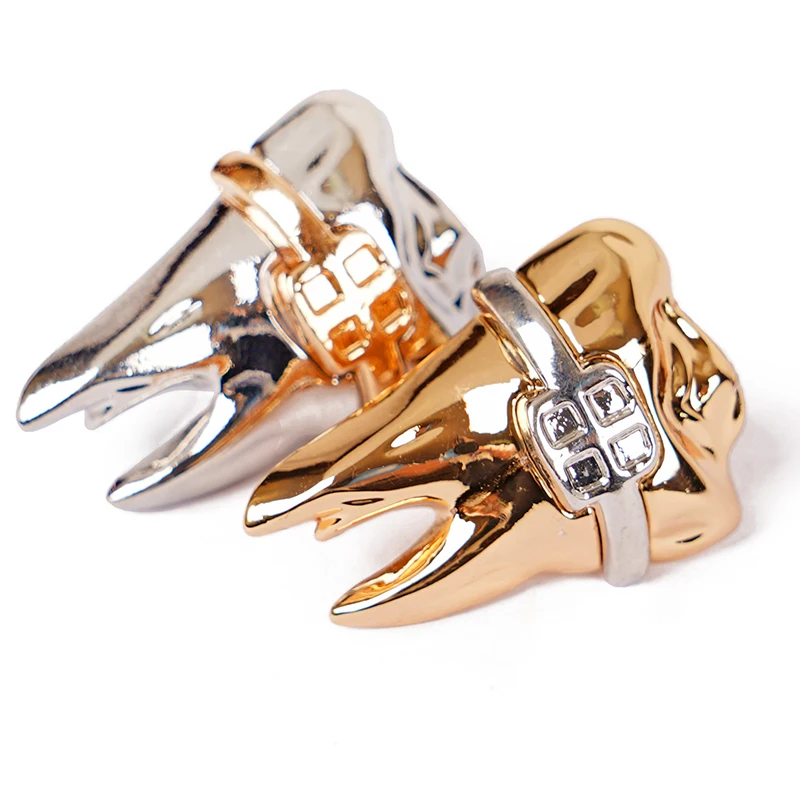 

1pc Cute Gold Silver Plated Medical Delicate Teeth Badge Lapel Pins Teeth Shape Gift Pin Metal Doctor Nurse Jewelry Woman Gift