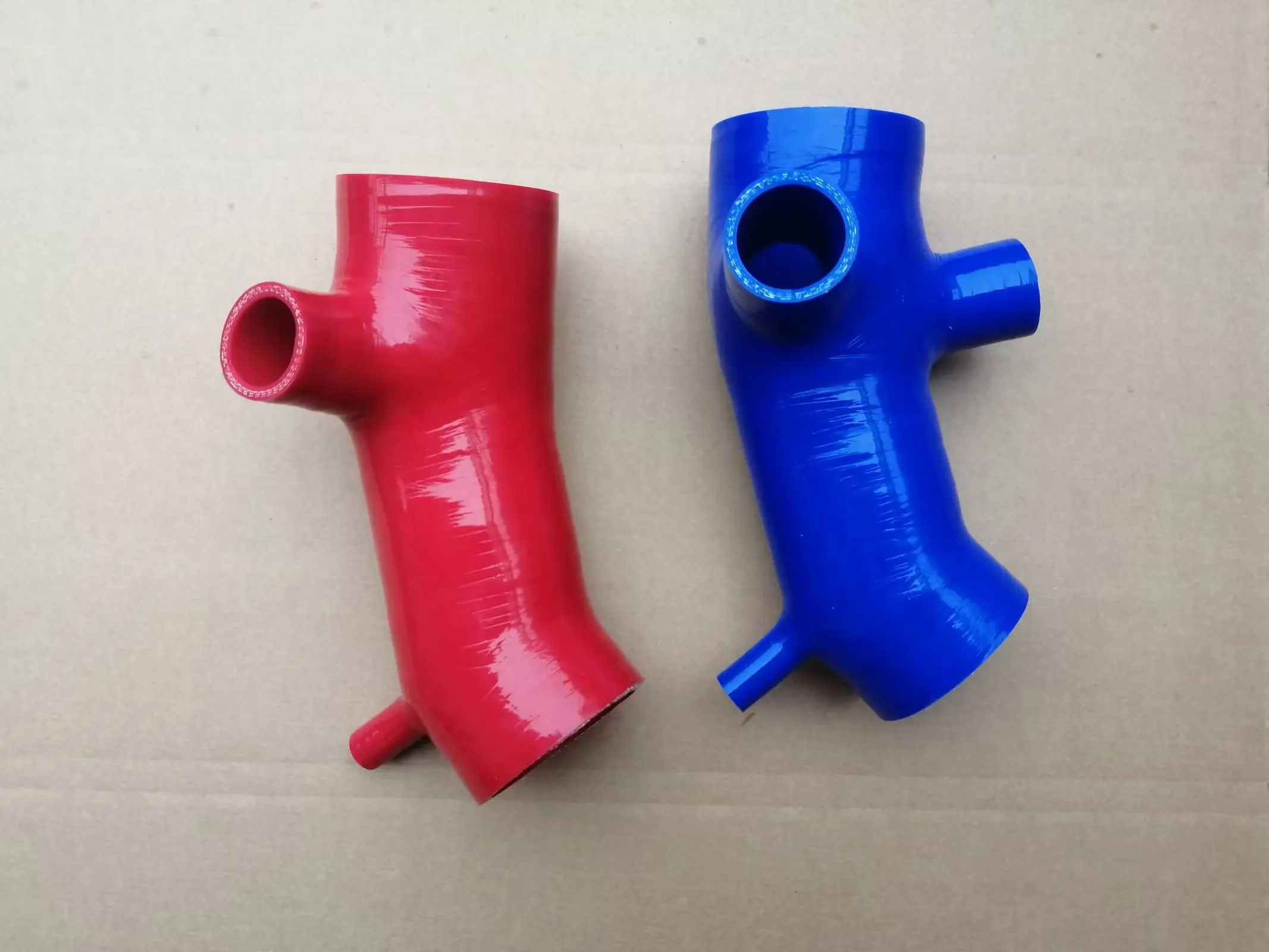 

Silicone Air Intake Hose MR431975 MR266308 For Mitsubishi Montero Sport NATIVA G.EXP K86W K96W 3.0L 6G72