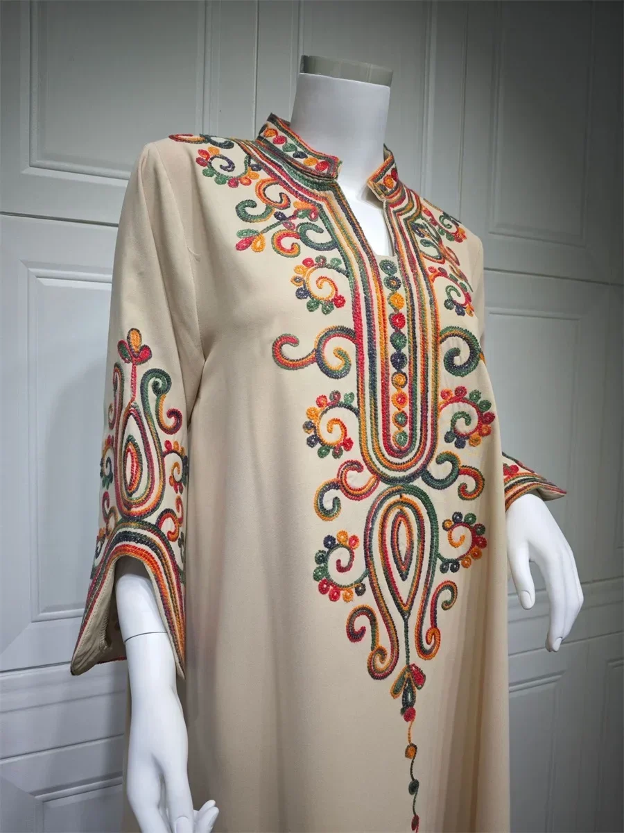 S17c9551d129a4fc5918993de12f4f7c5F.jpg?width=900&height=1200&hash=2100