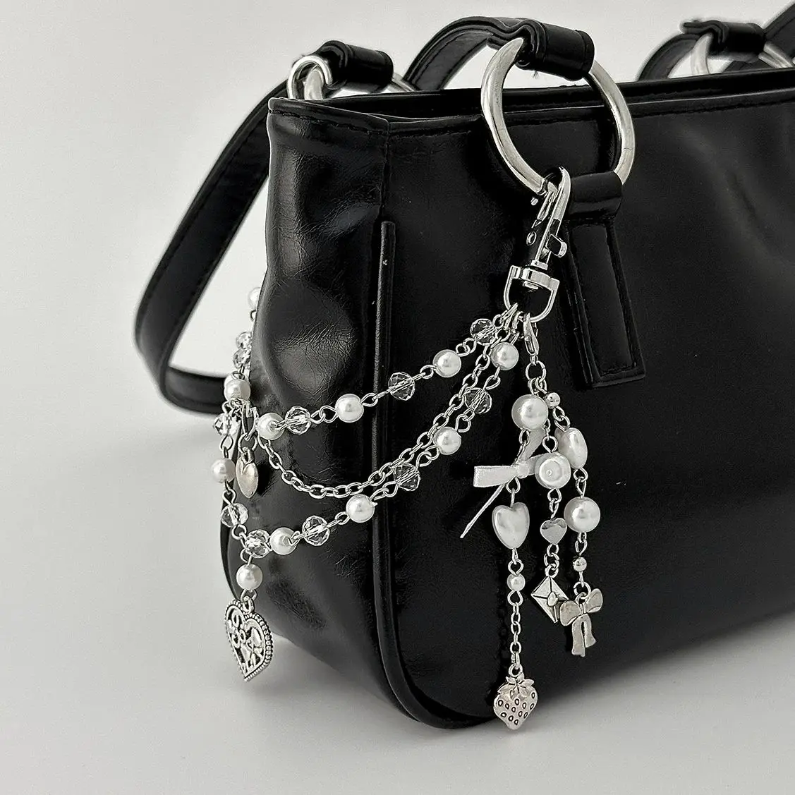 Imitation Pearl Heart Keychain
