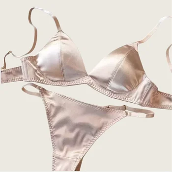 Ensemble de soutien-gorge Triangle Sexy de Style français pour petits bustes push-up, sans armatures, soutien-gorge léger Anti-affaissement avec finition satinée
