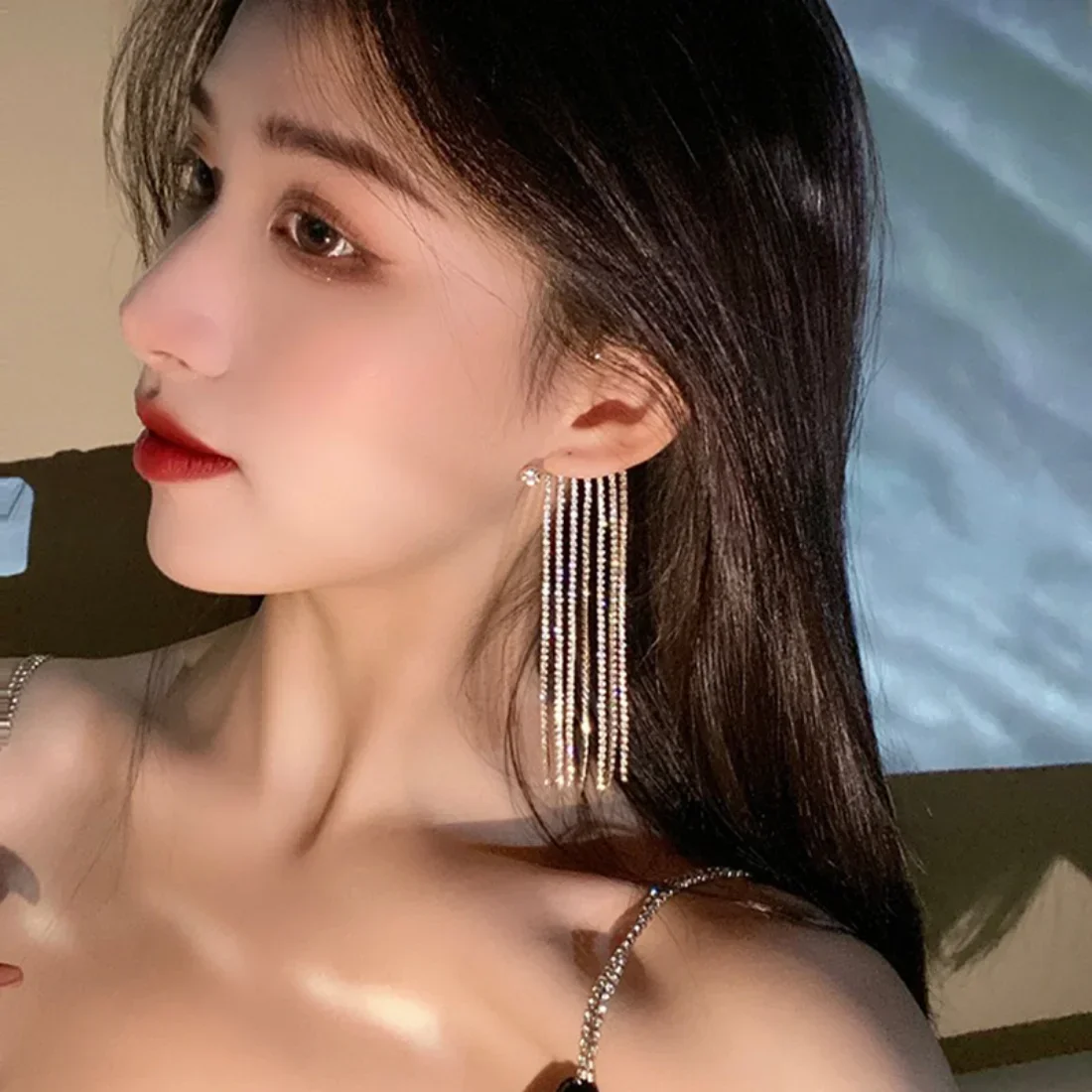 Fashion Shining Rhinestone Earring Korean Long Tassel Crystal Chain Ear Cuff Clip Earrings for Women Non-Piercing Party Jewelry
