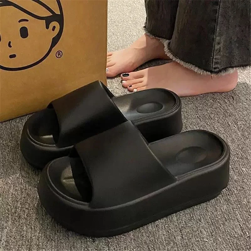 Women Slippers Popular Design EVA Thick Bottom Casual Home Slippers Non-slip Vacation Soft-soled Flat Sandals 2