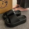 Women Slippers Popular Design EVA Thick Bottom Casual Home Slippers Non-slip Vacation Soft-soled Flat Sandals 2