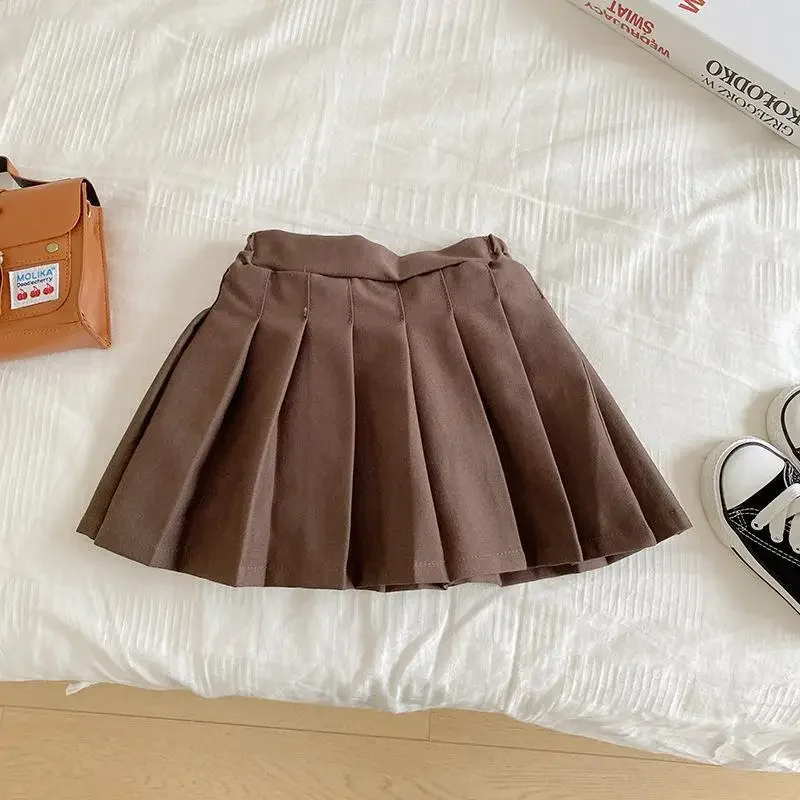 Pleated skirt