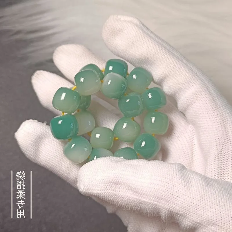 Vai In Giro Per Il Gioco Delle Dita Gav Con Corda Morbida Per Le Mani Impopolare Pelle Vulva Dissolvenza Verde Giada Bianca Bodhi Radice Catena Tenere