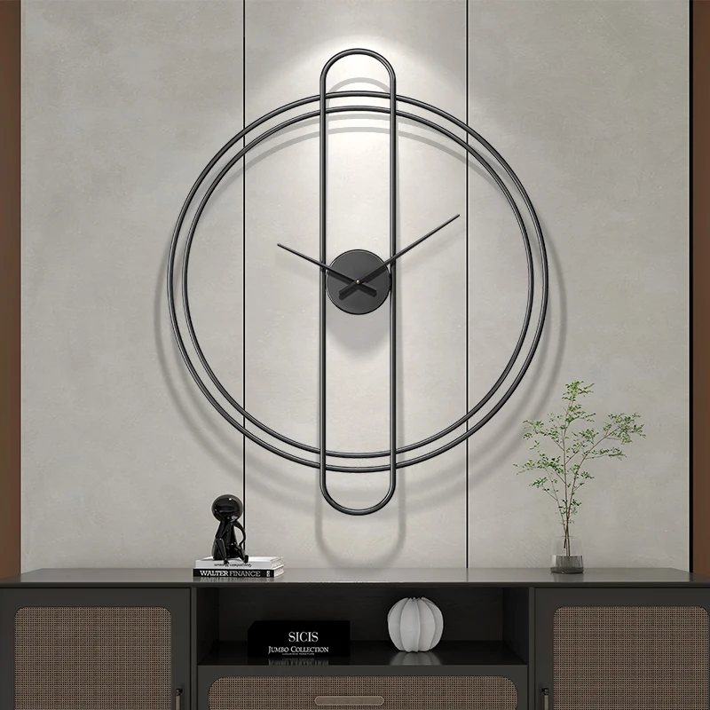 

Modern Luxury Aesthetic Wall Clock Bedroom Metal Art Simple Stylish Wall Watch Living Room Silent Chic Saat Home Decorating