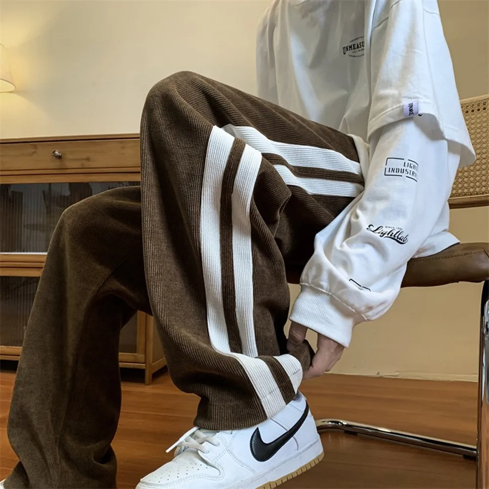 Men Casual Sweatpants Corduroy Fleece Autumn and Winter Wide Leg Pants Streetwear Loose Mens Trousers Versatile Man Pants