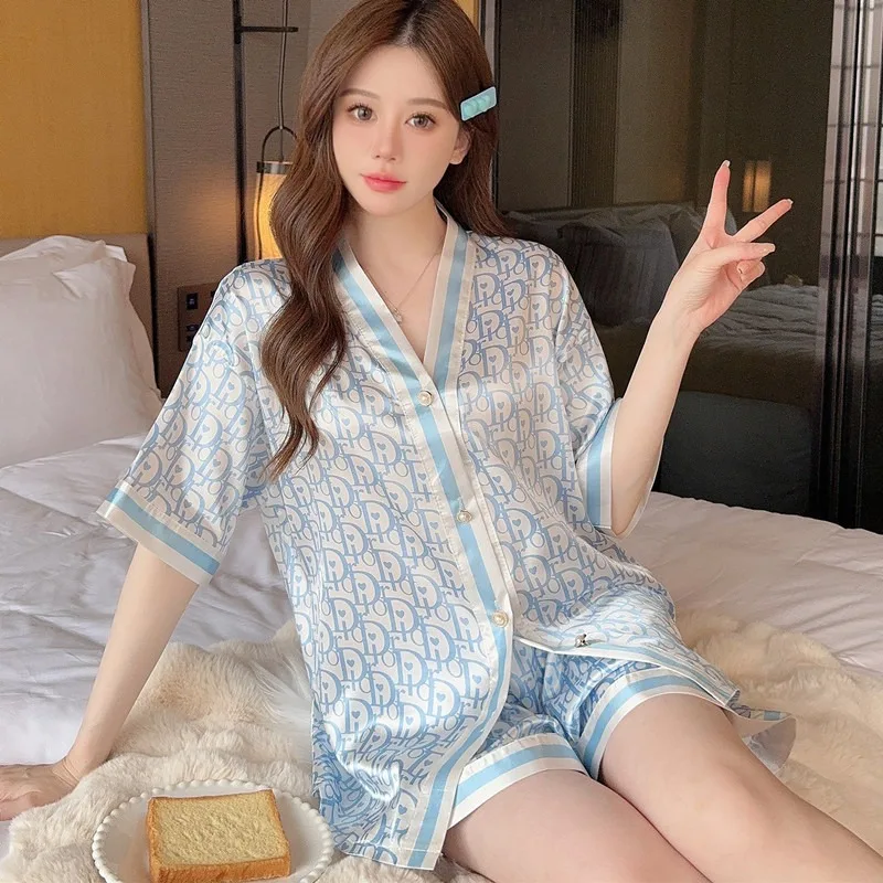 جديد السيدات الجليد بيجامة من الحرير المرأة الصيف قصيرة الأكمام الطازجة الأخضر ليوبارد طباعة التلبيب عالية القيمة بيجامة من الحرير ملابس منزلية دعوى