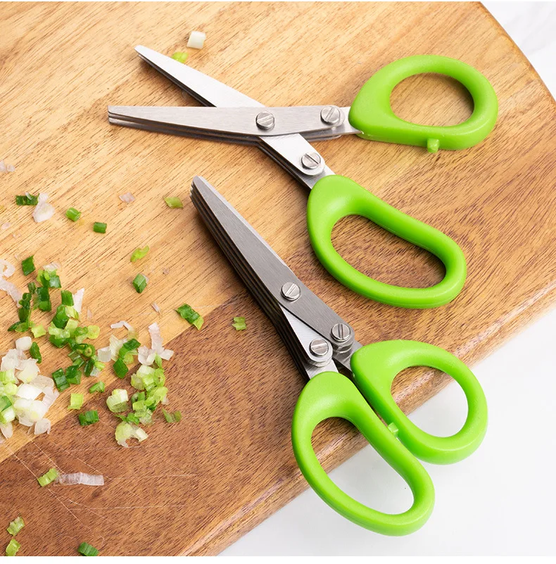 Food Scissors & Knife With Built-In Cutting Board - Kitchintelligence