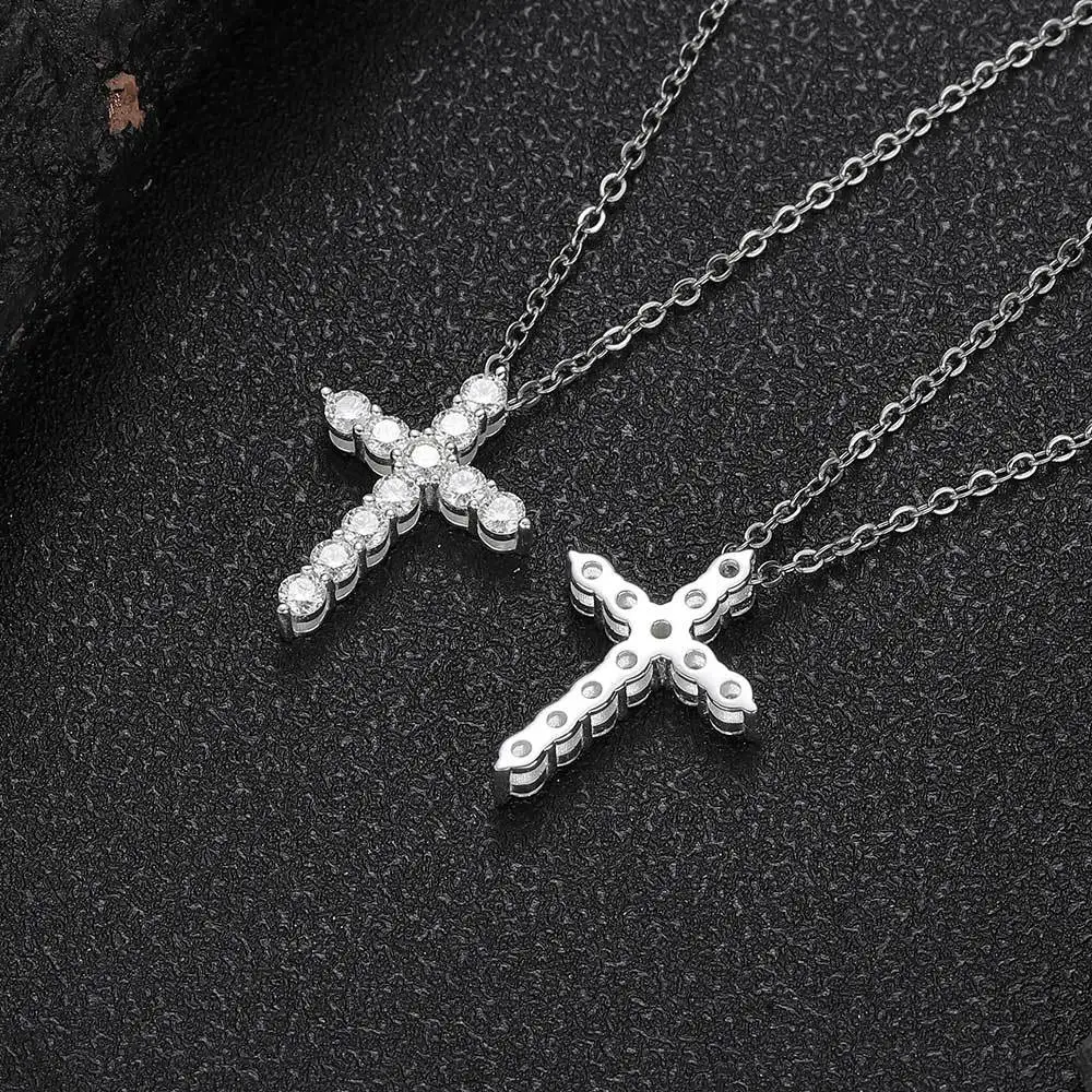 

Hiphop 925 Sterling Silver Iced D Color Moissanite Cross Pendant Necklace For Women Fine Jewelry Religious Pendants Pass Tester