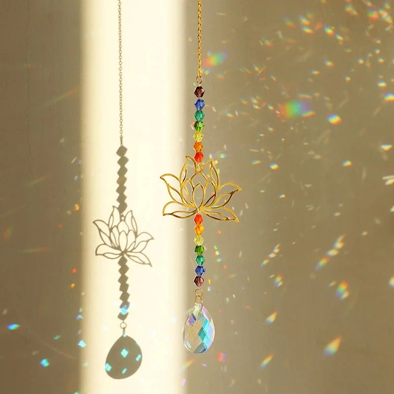Sun catcher crystal lotus hanging colored glass outdoor decoration rainbow maker prism