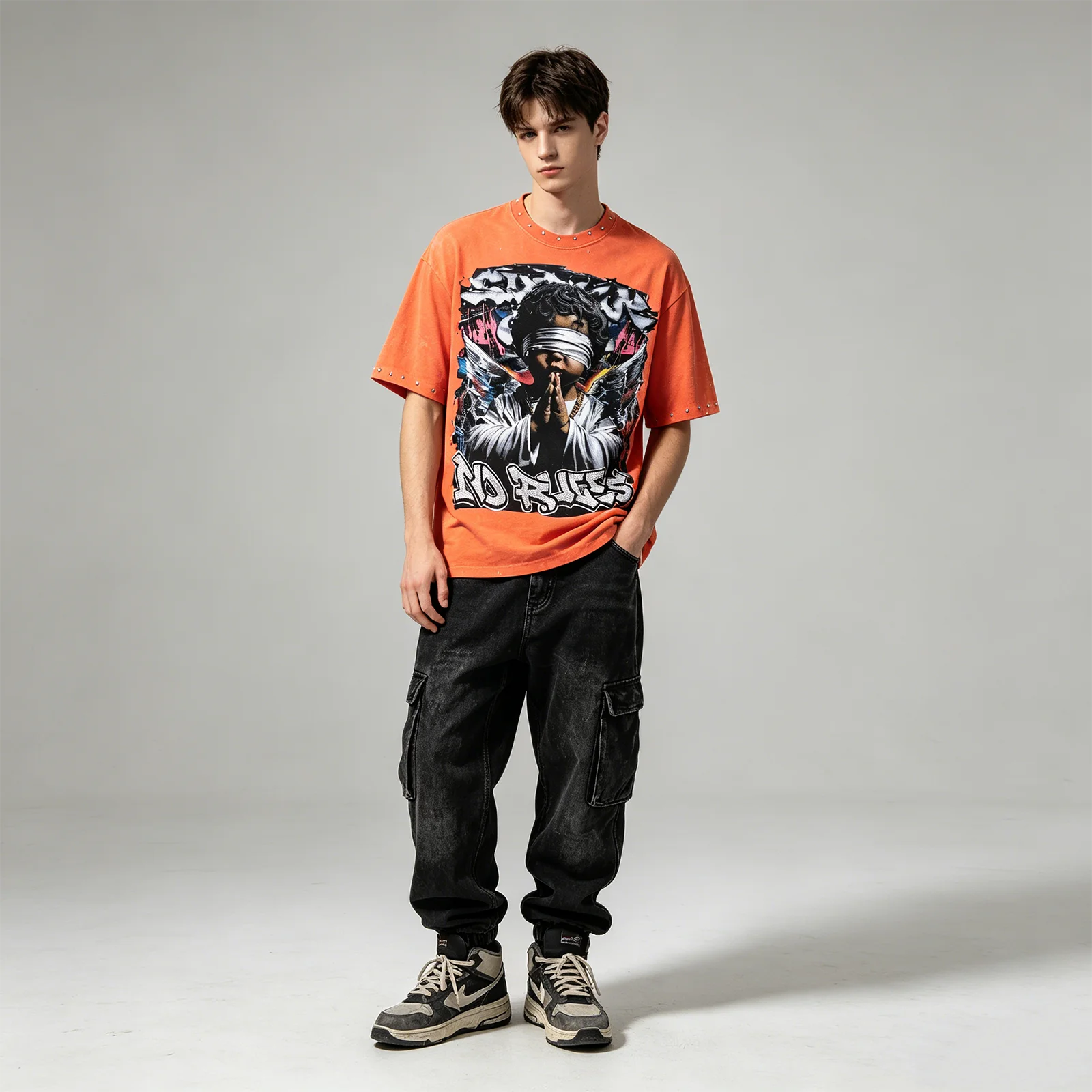 Übergroßes Orange Strass Washed T-Shirt mit Engelsflügeln und Graffiti Lustiges Grafik-T-Shirt für Männer und Frauen Sommer Lässiges Baumwoll-Kurzarm-Oberteil