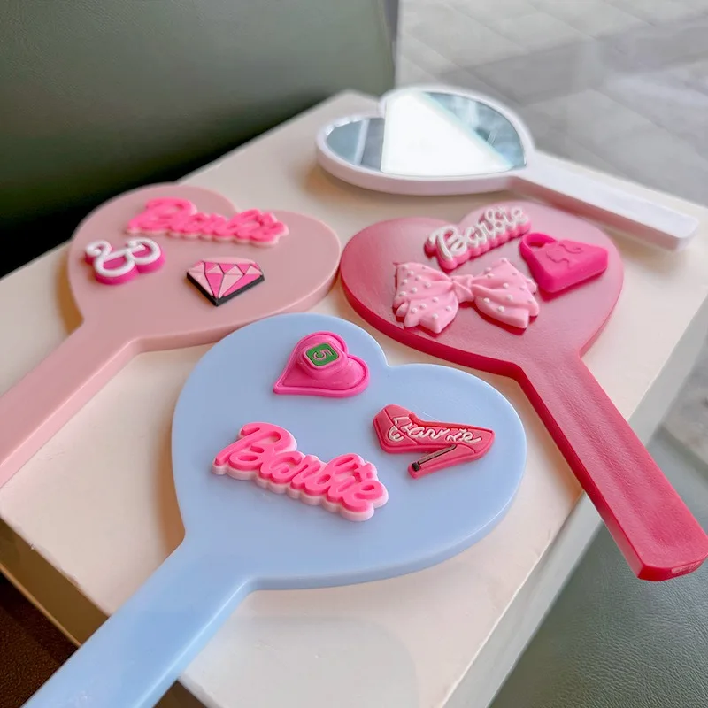 

MINISO Barbie Handle Mirror Handheld Cosmetic Mirror Cartoon Love Shape Cute Girly Heart Vanity Mirrors Makeup Mirror Kawaii