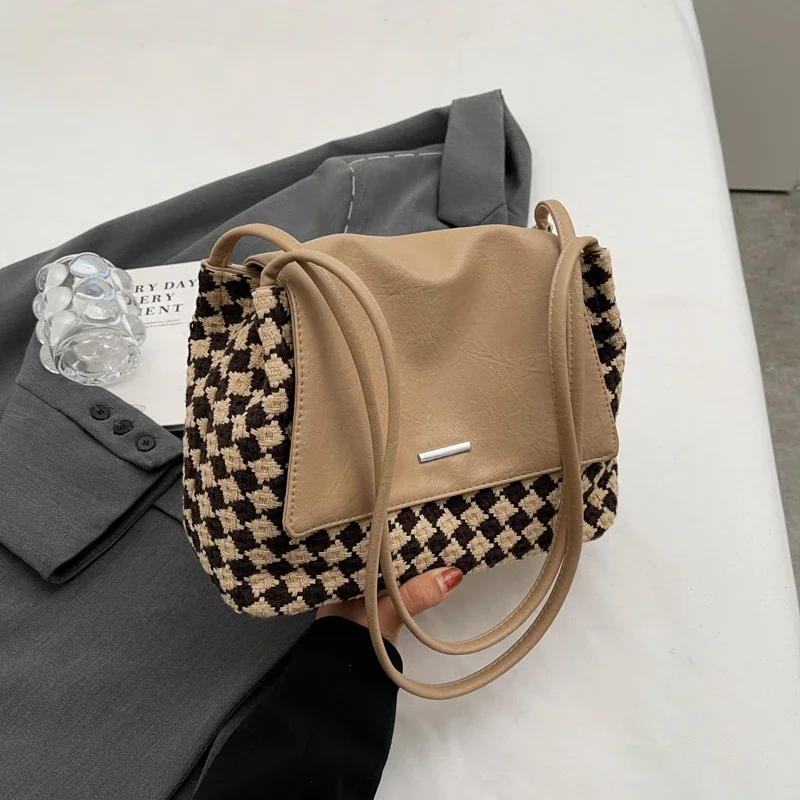 Designer Black Shoulder Tote Bag For Women Trendy Big Cross Body Bag  Shopping Handbag With High Quality Composite Material And Cheap Name Brand  Purse From Tote_bag902, $26.95 | DHgate.Com