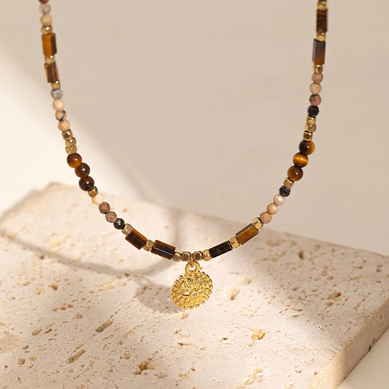 

Maillard Manual Beaded Necklace Golden Sun Pendant Personality Fashion Clavicle Chain Stainless Steel Chain Necklace For Women