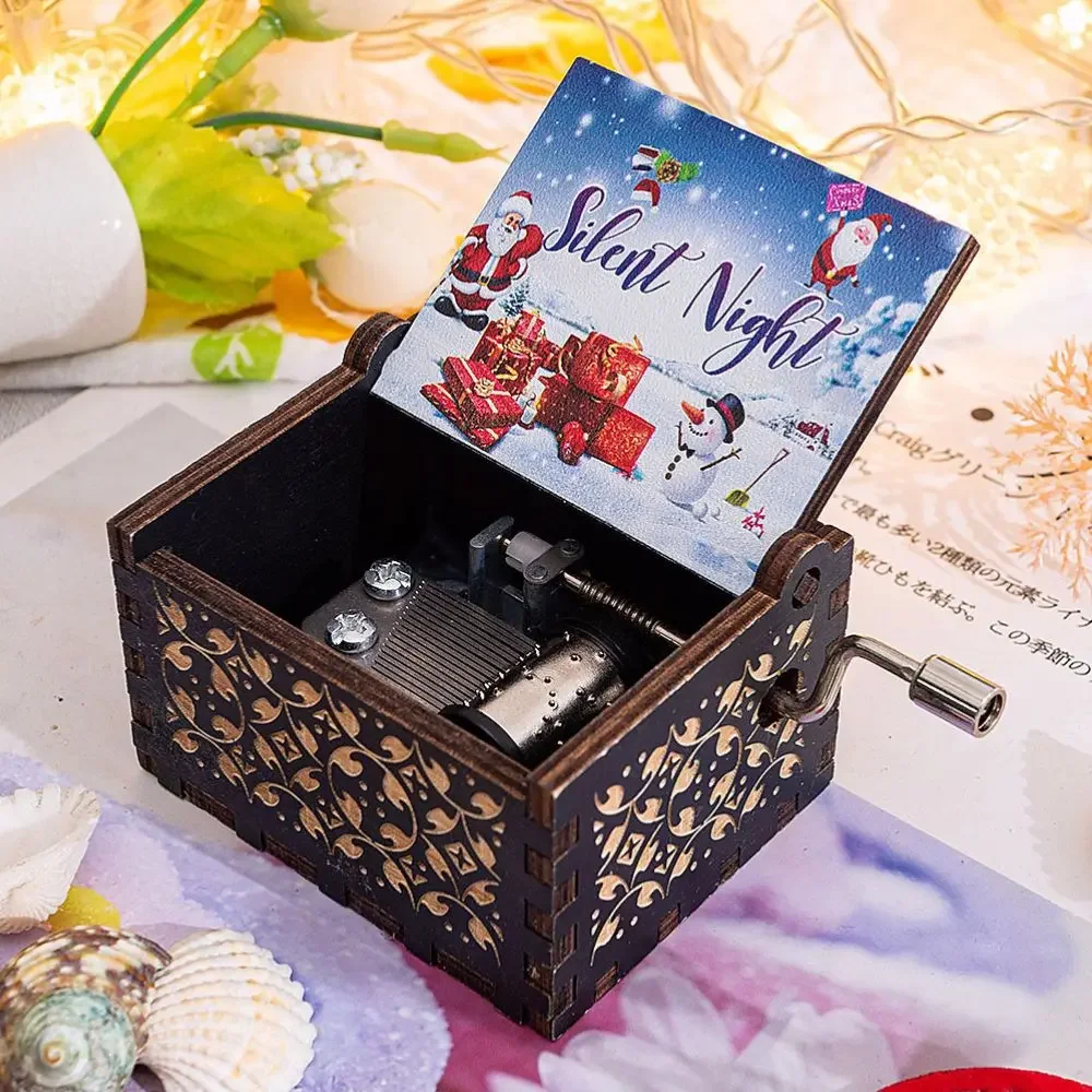 Hot Christmas Theme Music Box Green Carving Wooden Hand Crank Music Box Santa Claus Home Decor New Year Christmas Gift 4