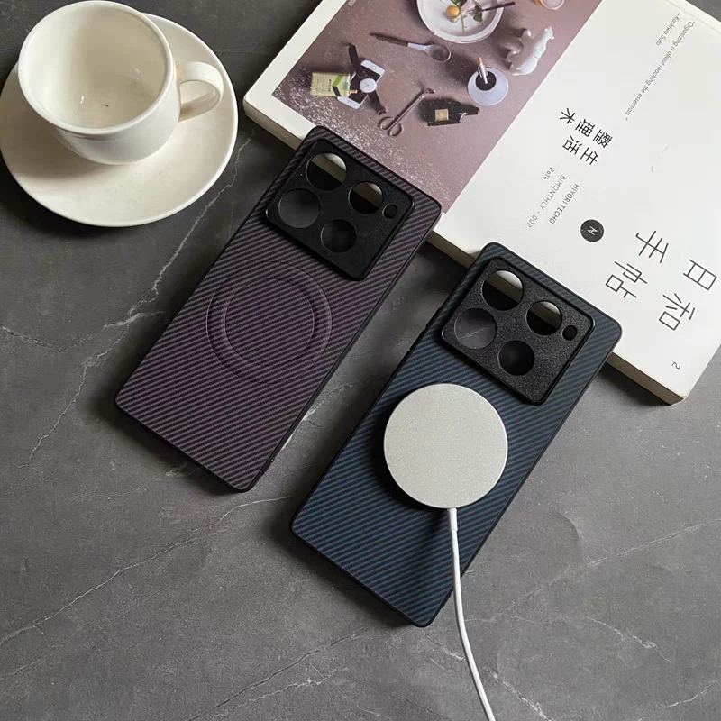 Carbon Fiber Leather Magnetic Wireless Charging Case