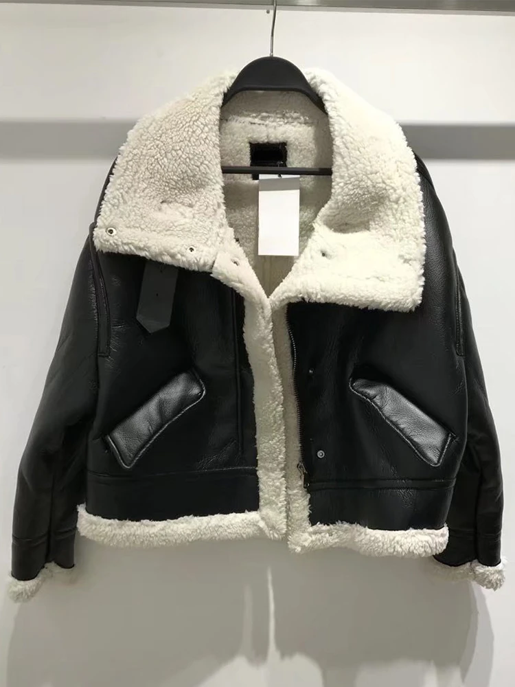 

LY VAREY LIN New Winter Women High Street Thick Pu Short Coat Lapel Zipper Faux Lamb Leather Jacket Lady Warm Motorcycle Outwear