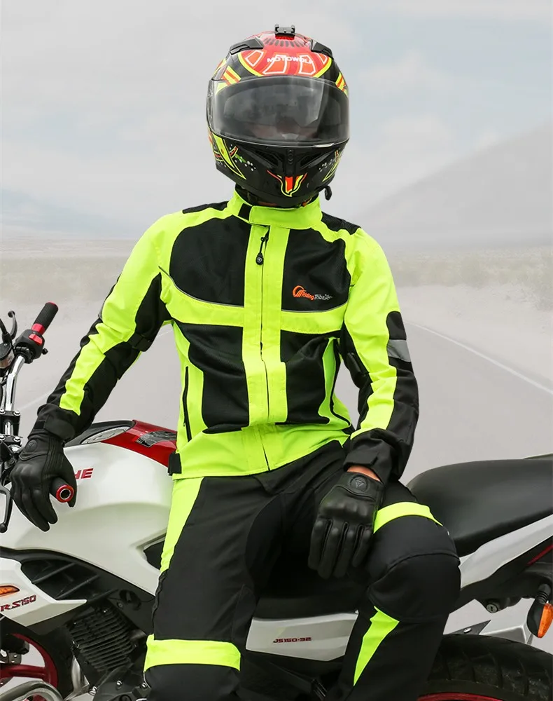 Motorcycle jacket adjustable velcro collar and cuffs