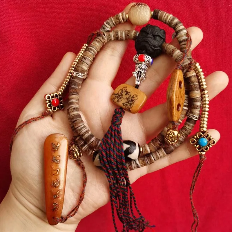 

GABA 7*5 Barrel 108 Lion Horn Fret Beads Six Seeds Mantra Pendant Two Cakes Hand Painted Cloud Back