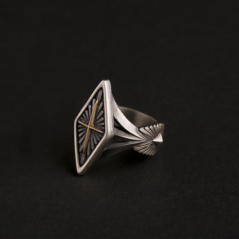 

Vintage Silver Plated Pyramid Cross Rings for Men and Women's Opening Adjustable Geometry Engagement Wedding Ring Party Jewelry