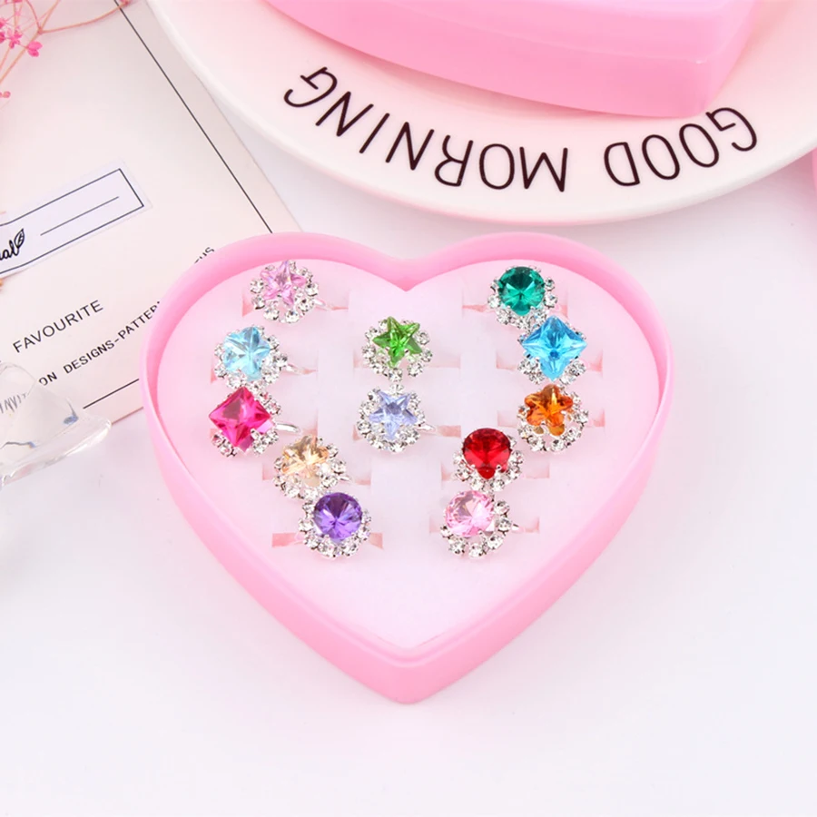 12pcs/Box Children Crystal Ring Toys Girl Dress up Jewelry Toys Style Random Ship Boxed Cartoon Decorative Ring Gift for Kids