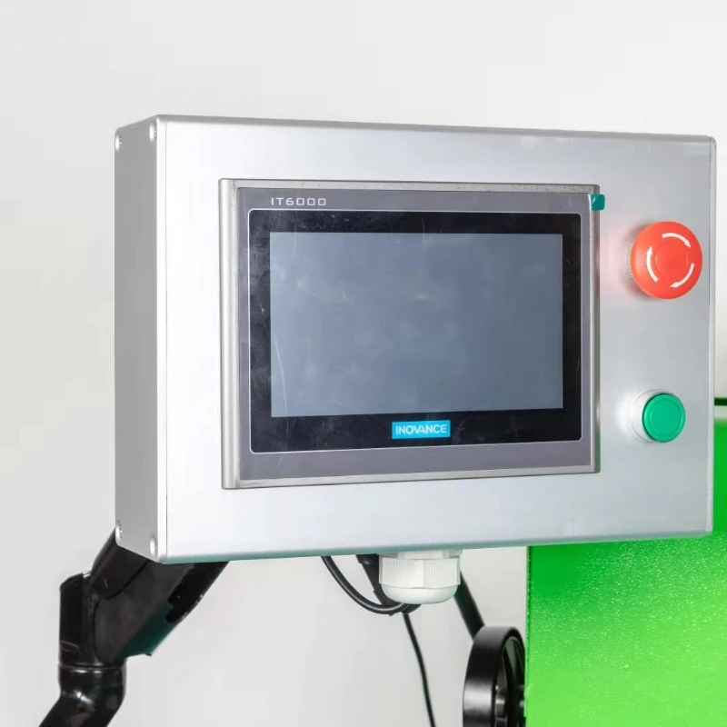 Рисунок 4 - Горизонтальная машина для изготовления крышек из ПВХ