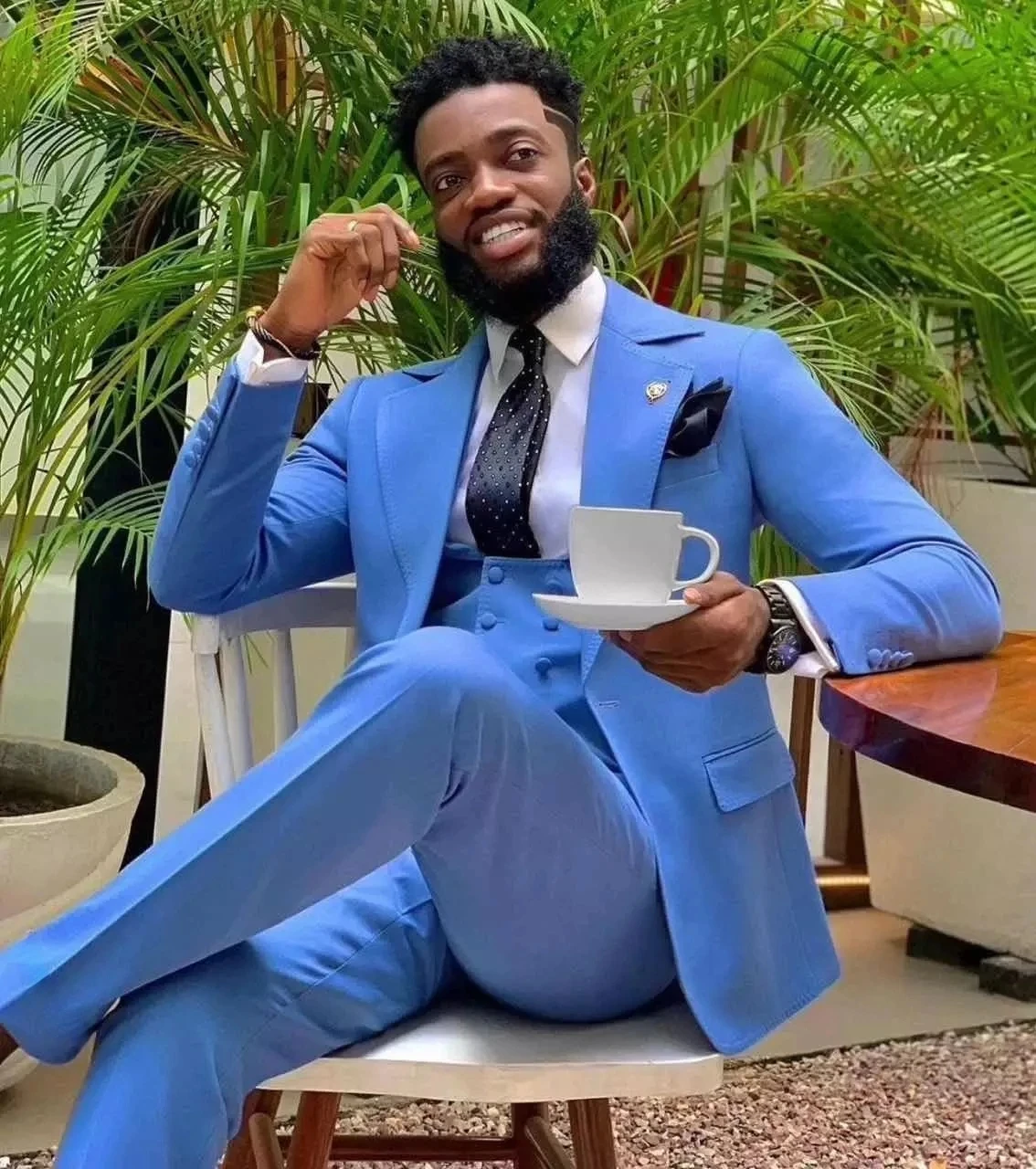 Groom Slim Fit Tuxedos Blue Mens Wedding Wide Notch Lapel Blazer Formal One Button Men's Suits (Jacket+Vest+Pants)