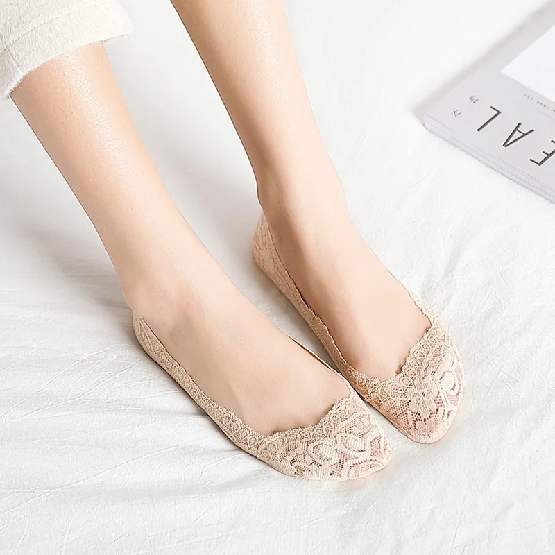 Lace Beige