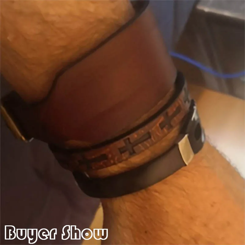 Leather Bangle Bracelet for Men with Magnet Buckle