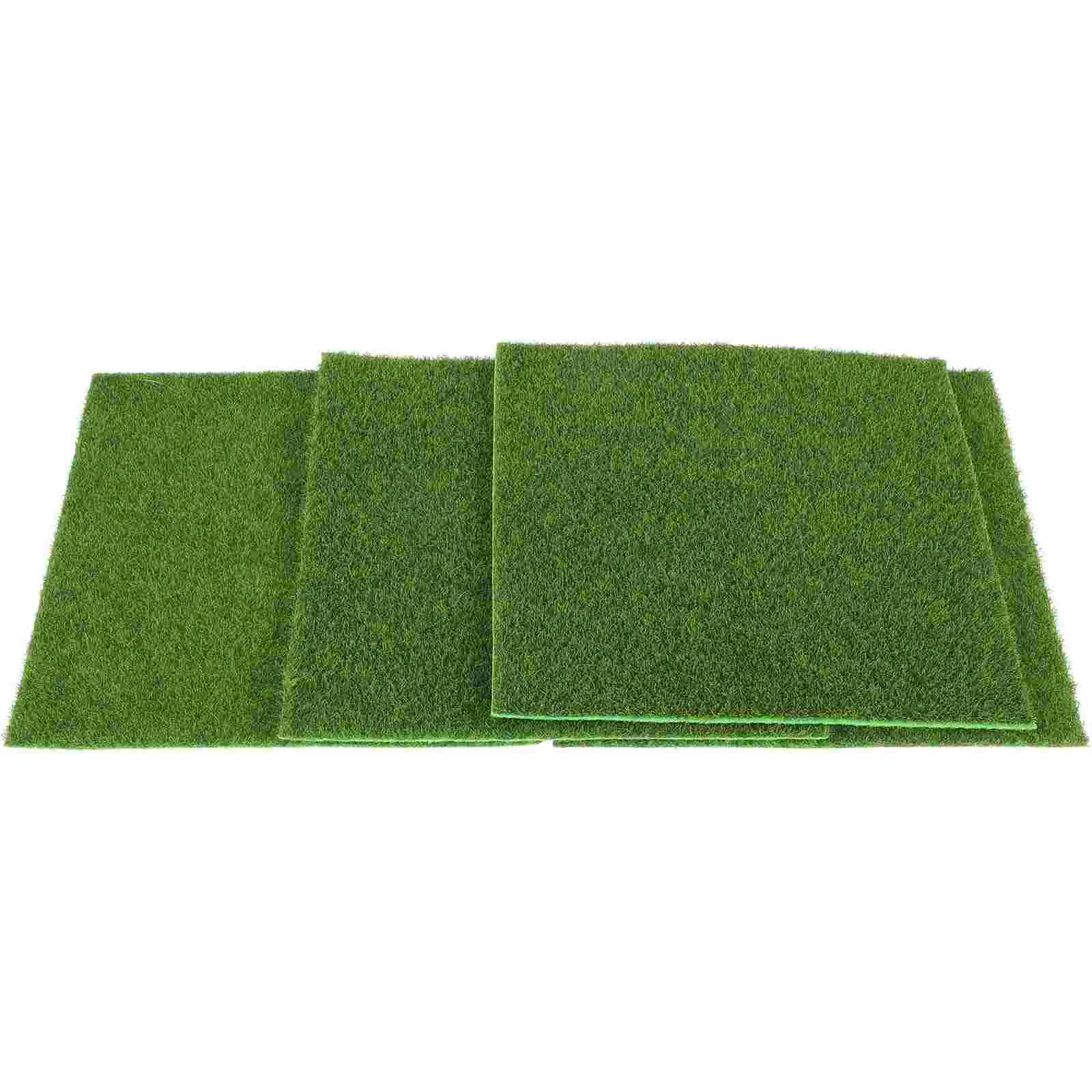 4Pcs Artificial Grass 15x15cm PVC Green Lifelike Moss for Mini HouseDecoration Easy Maintain Gardening Carpet 2