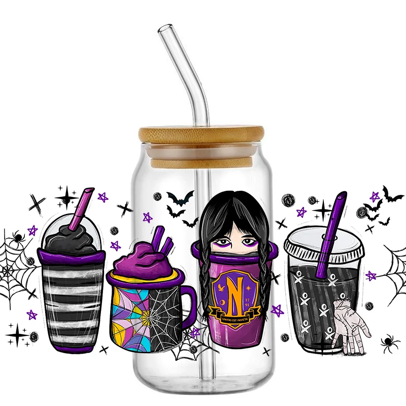 Adesivi 3D UV DTF da 16oz con personaggio dei cartoni animati Wednesday, decorazioni per bicchieri, tazze, regali di Halloween fai da te