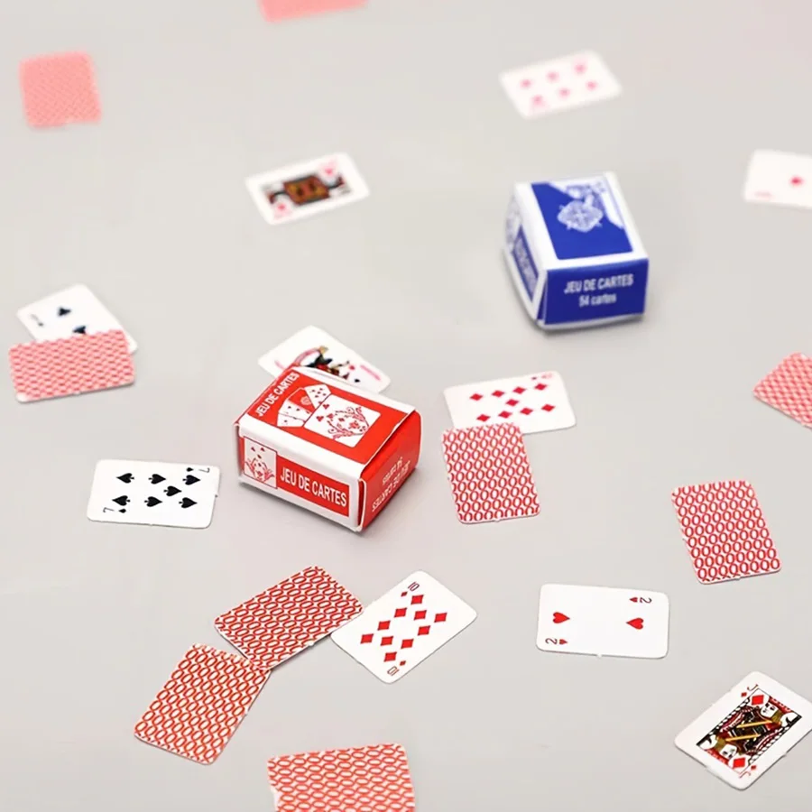 mini carta de baralho portátil em close-up