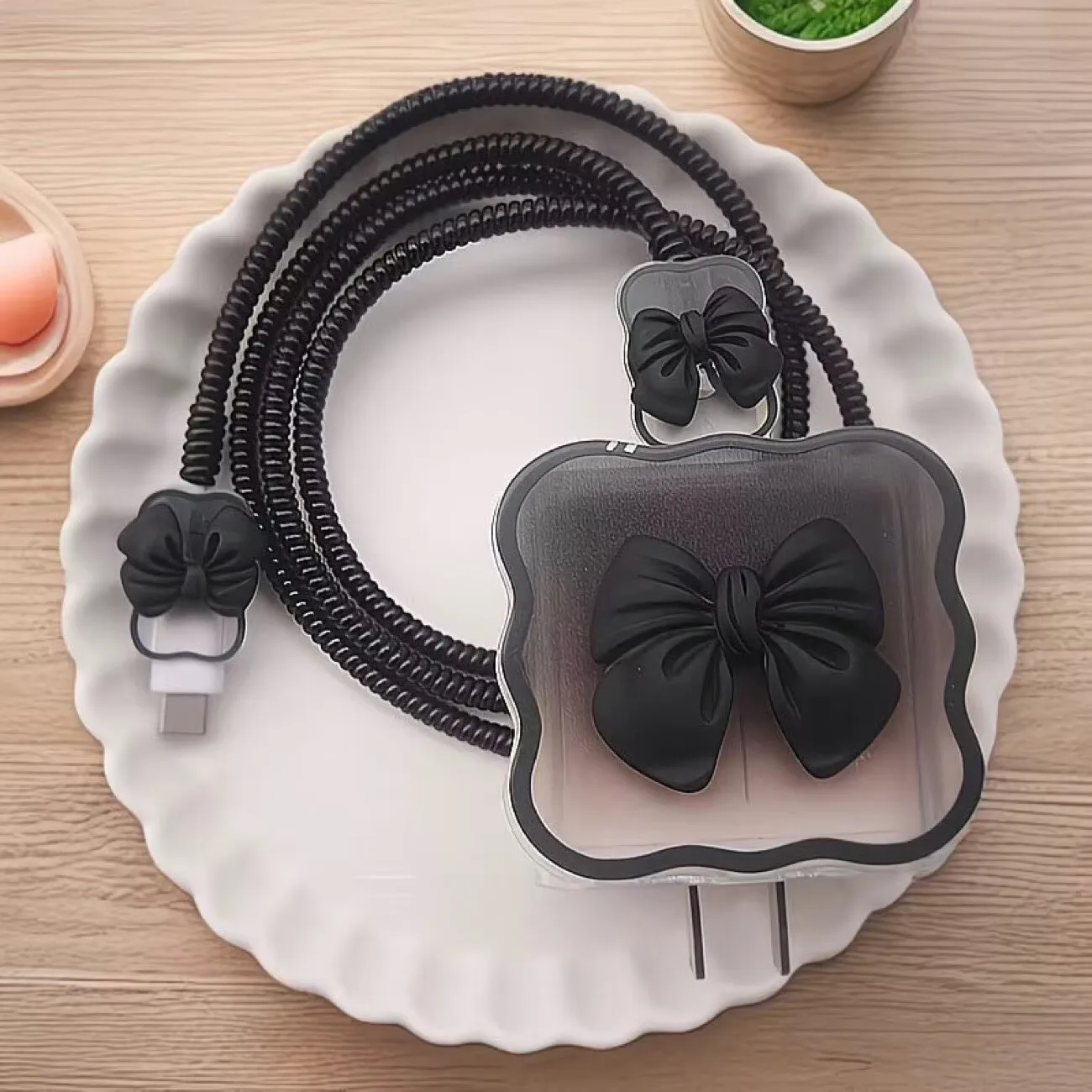 Durable Protective Cover for 33W Data Cables and Charger Heads