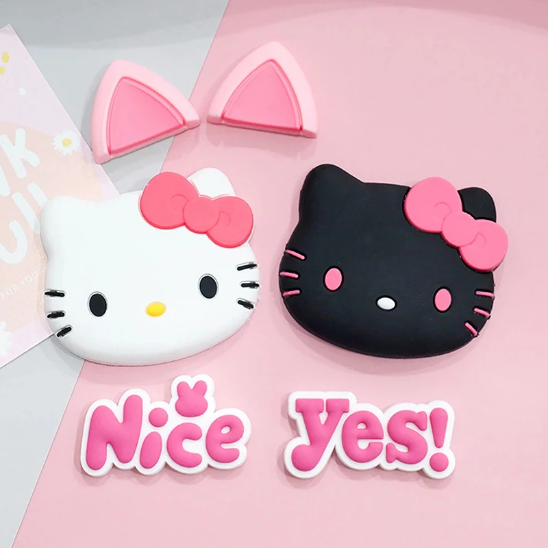 

Декоративные тапочки Hello Kitty из ПВХ, мягкая резиновая обувь, аксессуары, мультяшный женский подарок на день рождения