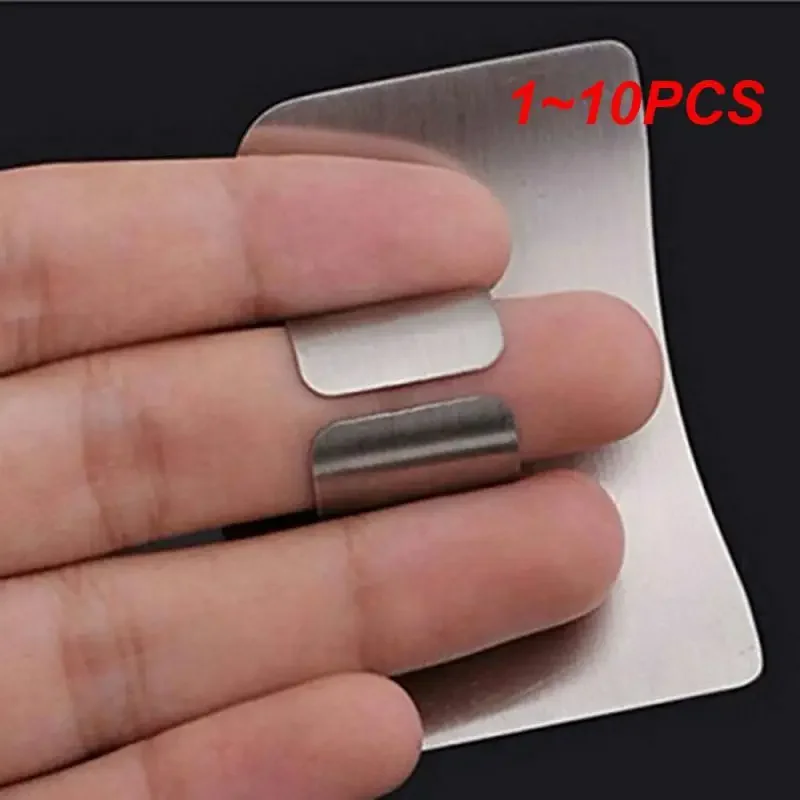 Kitchen Tool Accessories Stainless Steel Finger Guard Safety Vegetable Cutter Hand Guard Tool Kitchen Cut Finger Protector