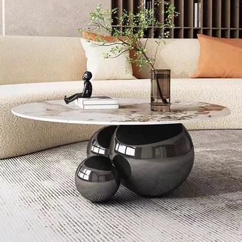 Luxury Black & Gold Round Marble Table 1
