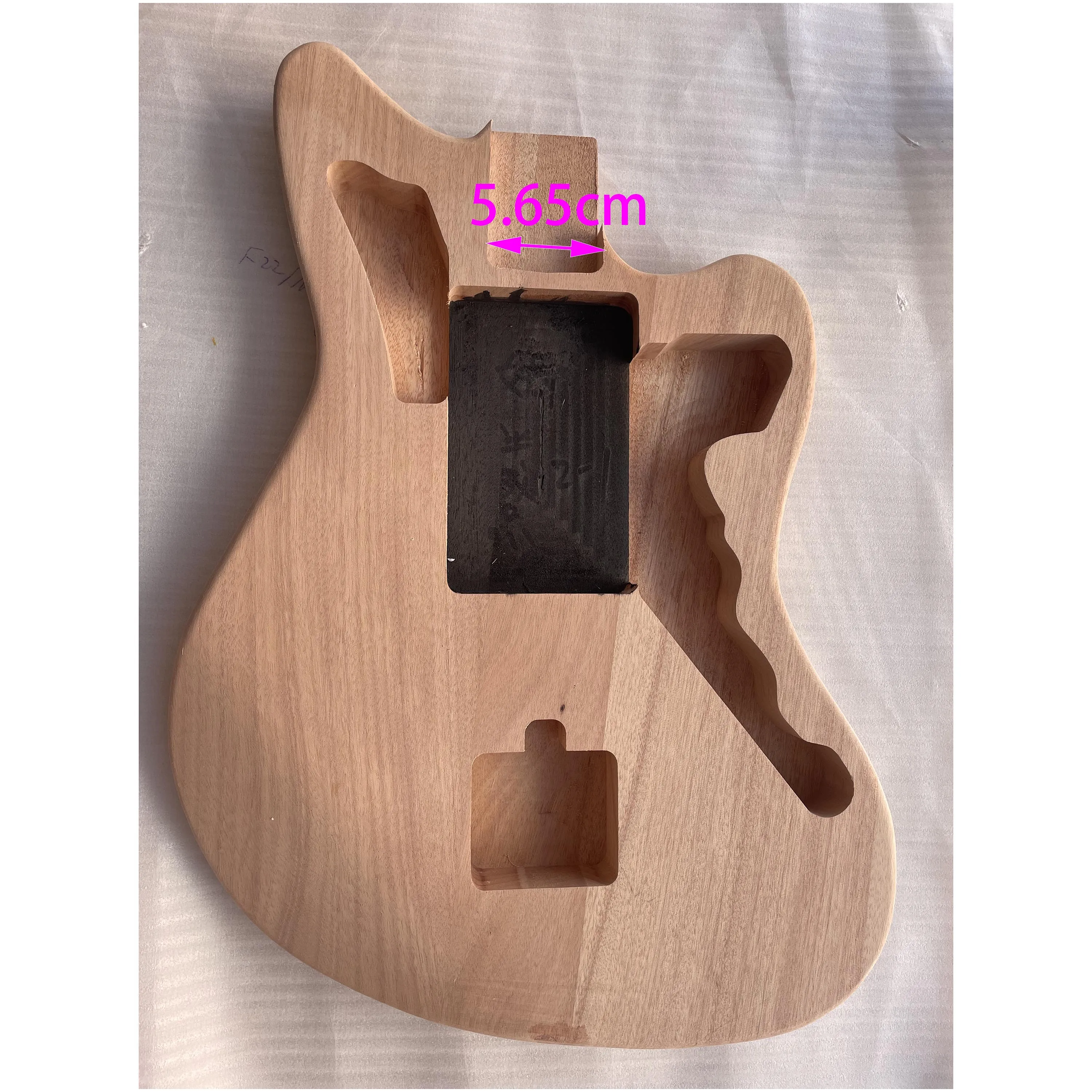 マホガニー ギター ボディ ノイズ処理済！ 61MVGJfZT7L._UF894,1000_QL80_.jpg