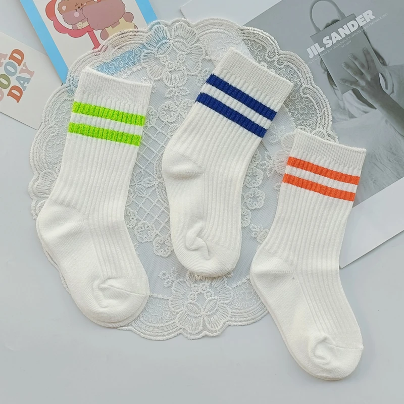 Рисунок 3 - Спортивные носки для мальчиков и девочек