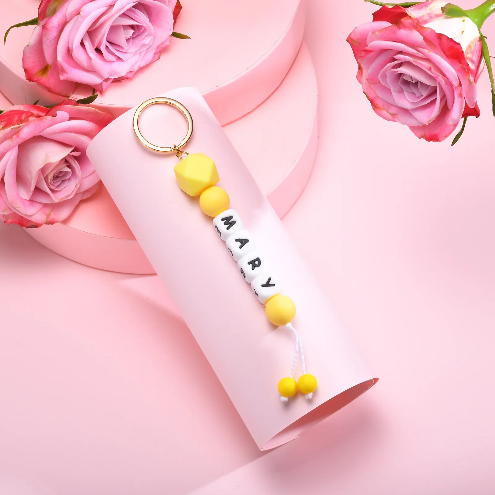 Portachiavi con perline rotonde in silicone con stampa leopardata di