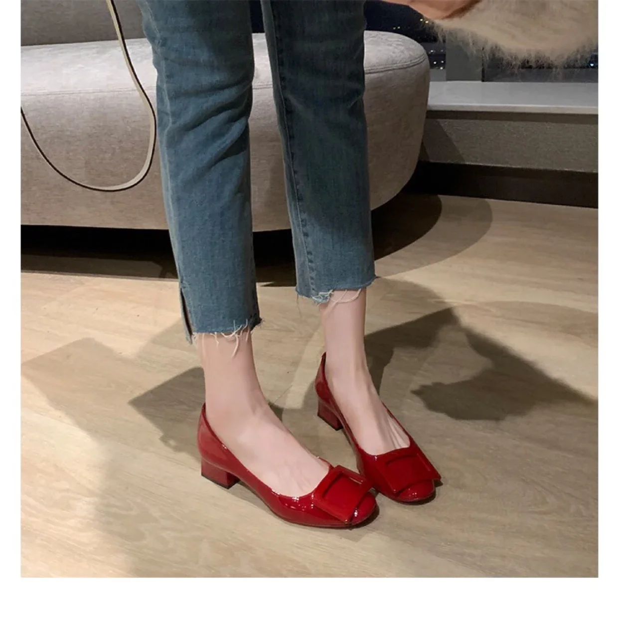 

French Style Small Red Shoes Square Buckle Shallow Round Toe Thick Heel Shoes Women's Summer and Autumn Versatile Flat Shoes