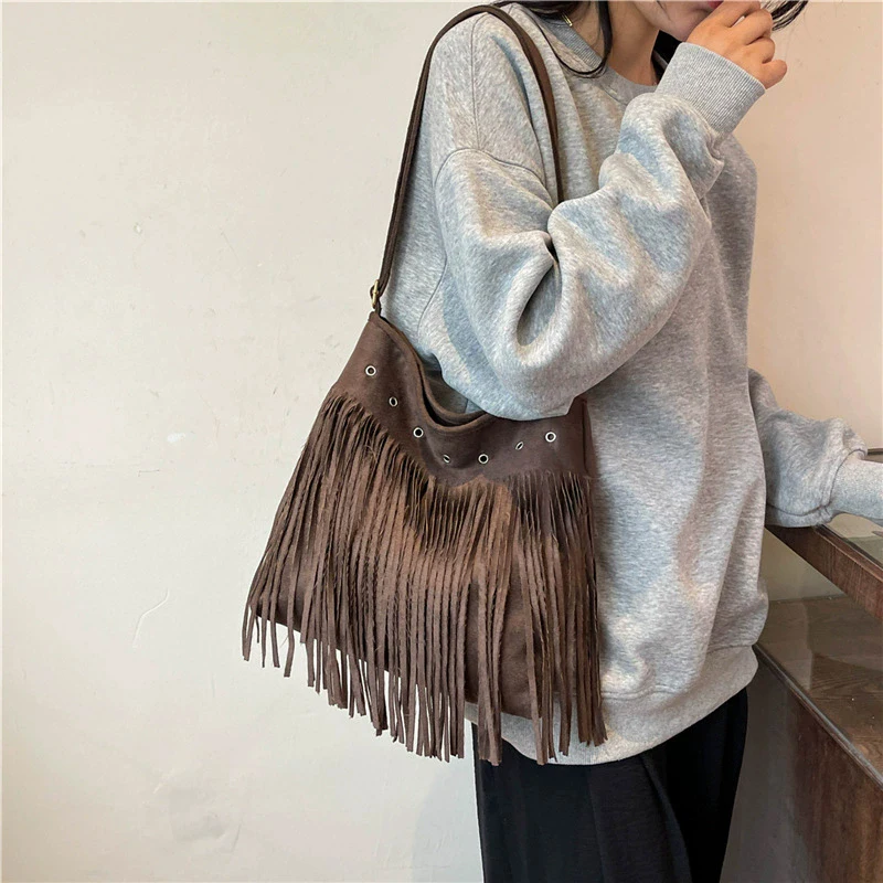Boho Style Tassel Crossbody Bag Soft Frosted Tassel Straddle Bag Women Vintage Suede Shoulder Bag Casual Messenger Bag