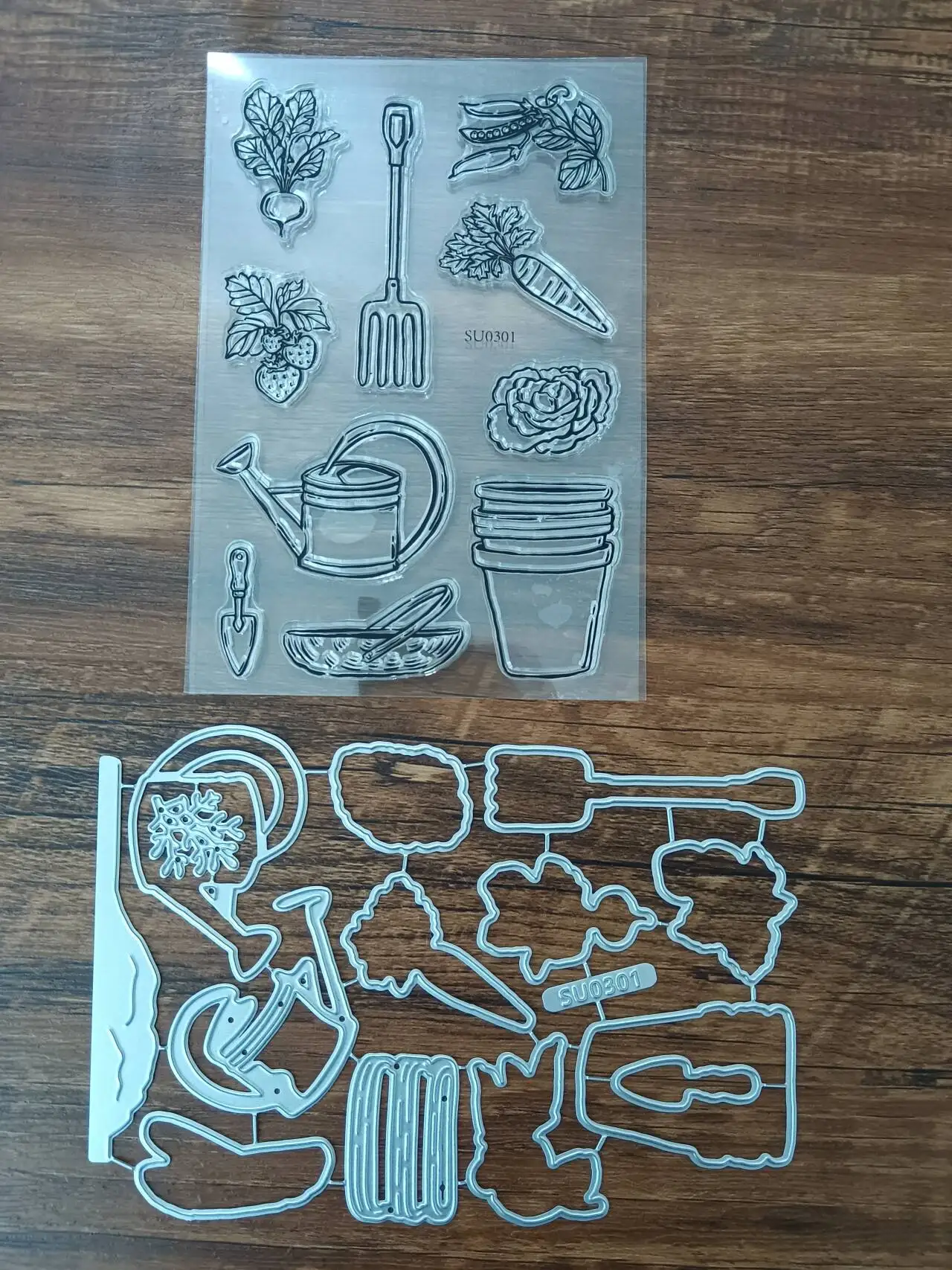 새로운 나무 버섯 나비 금속 커팅 다이 DIY 카드 만들기용 투명 스탬프 스텐실 스크랩북 공예 장식