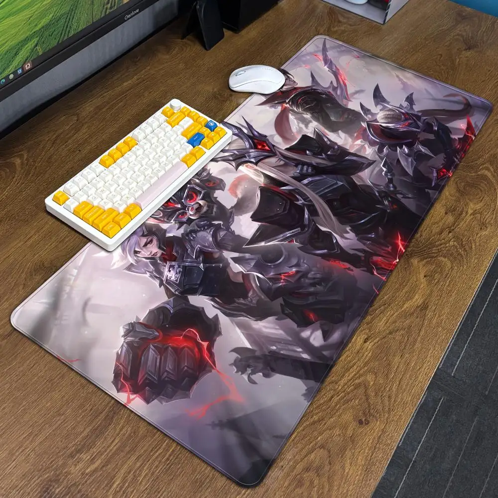 T-T1スキンズ 2024年チャンピオン F-Faker マウスパッド XXL