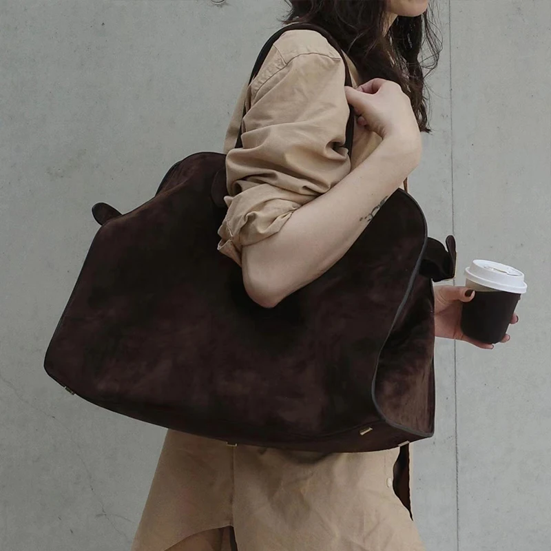 Tote Bag Women's New Autumn and Winter High-end Niche Design Large-capacity Shoulder Bag Retro Commuter Handbag