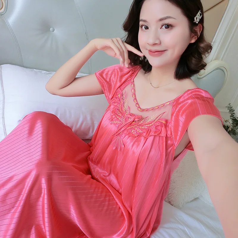Ladies Nightdress Sexy Ice Lace Large Size Solid Color Flower Pajamas Thin Short-sleeved Lace Skirt Night Dress Women Dress