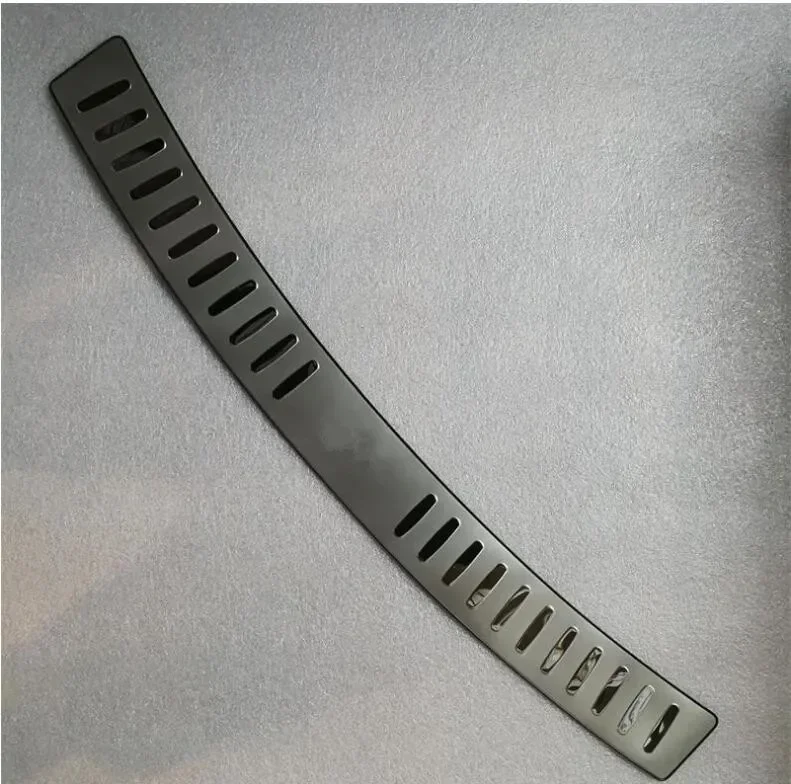 For Audi Q5 2009 2010 2011 2012 2013 2014- stainless steel Rear Bumper Protector Sill Trunk Rear guard Tread Plate Trim